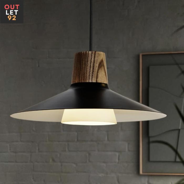 outlet92.laelamp.jpg